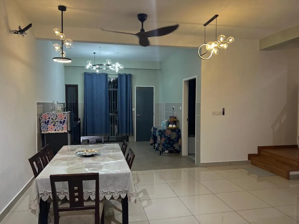 Ayden Modern Homestay Klia Sepang Holiday home