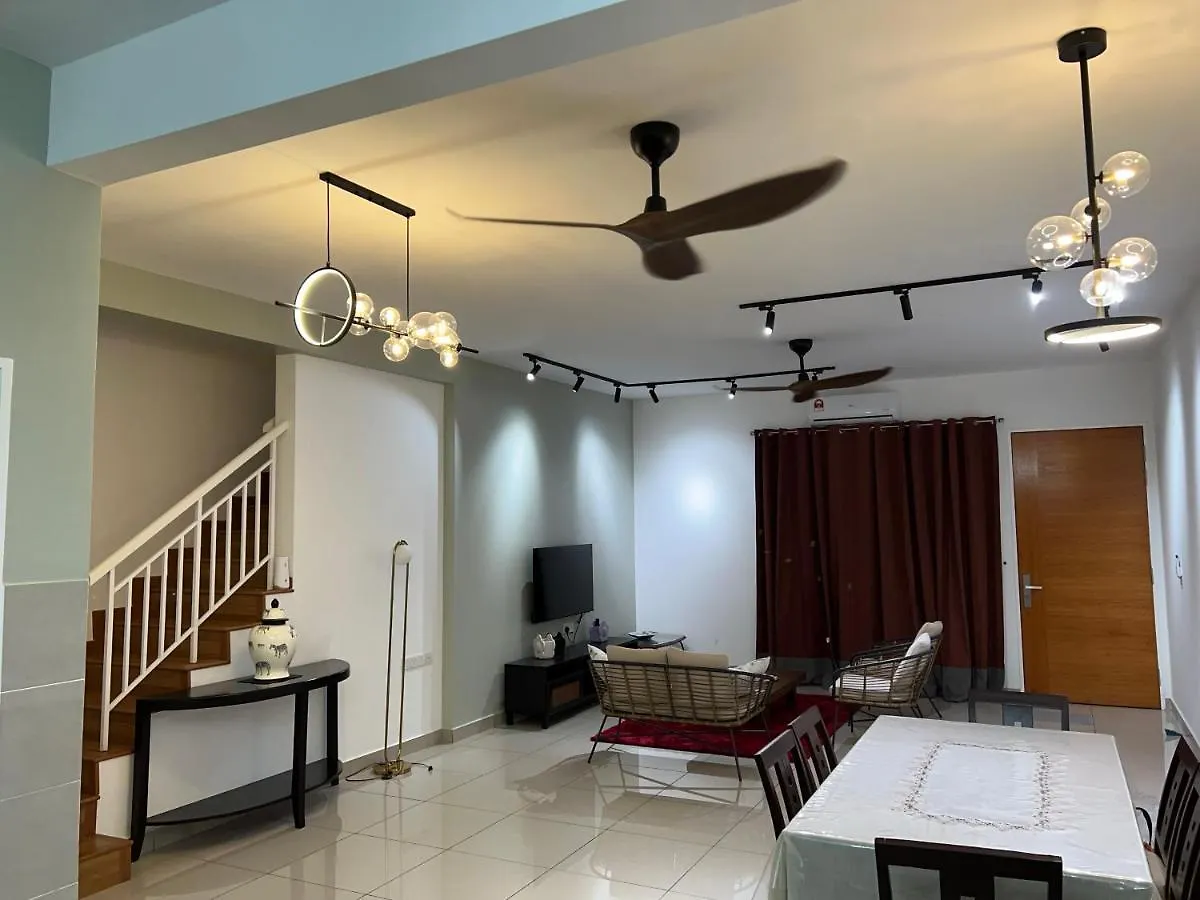 Ayden Modern Homestay Klia Sepang