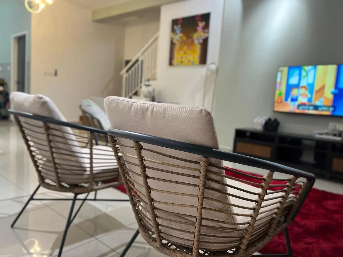 Semesterbostad Ayden Modern Homestay Klia Sepang